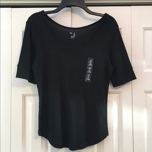 GAP ultra soft quarter sleeve tee